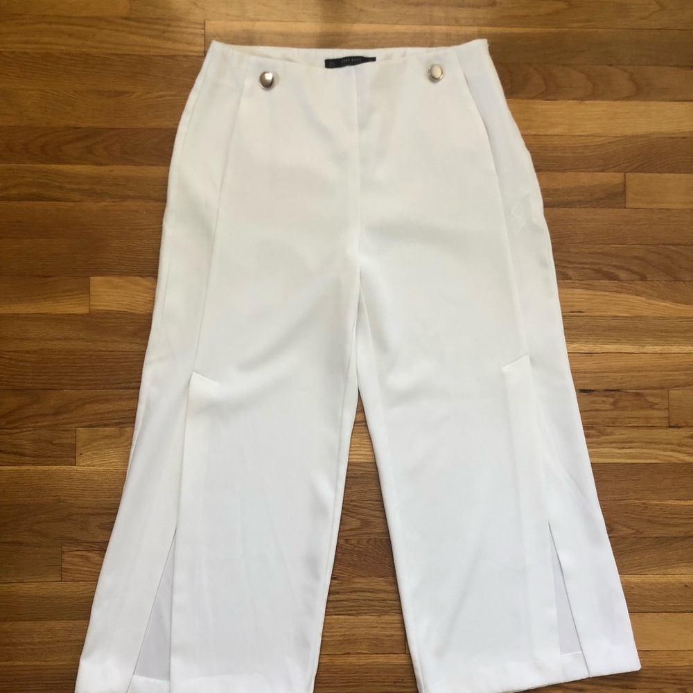 CLASSIC ALL WHITE PANTS